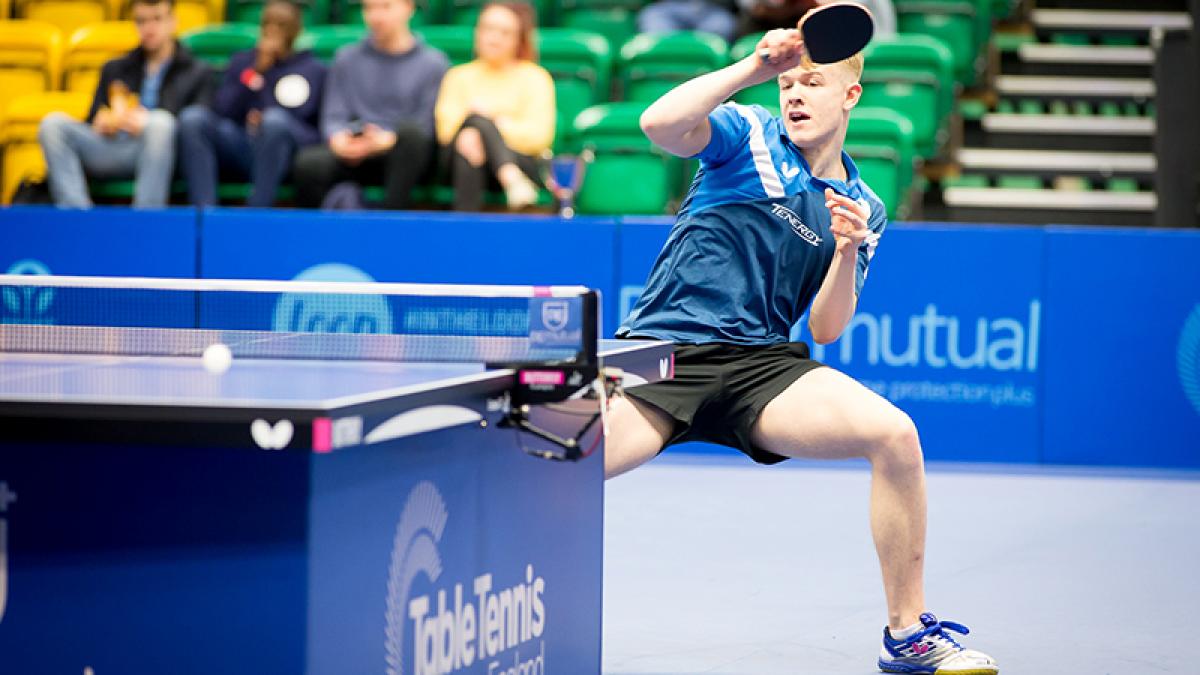 Jarvis and Ho take Under-21 titles